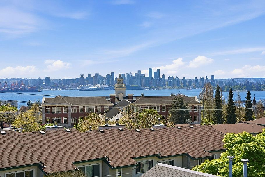 314 1345 Chesterfield Avenue North Vancouver, BC - 1