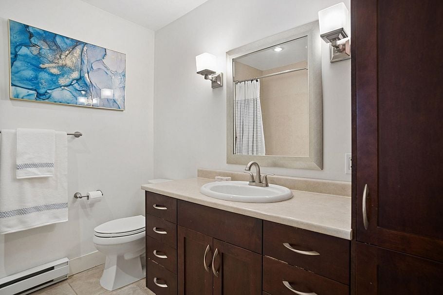 1382 Maple Street Vancouver, BC - 22