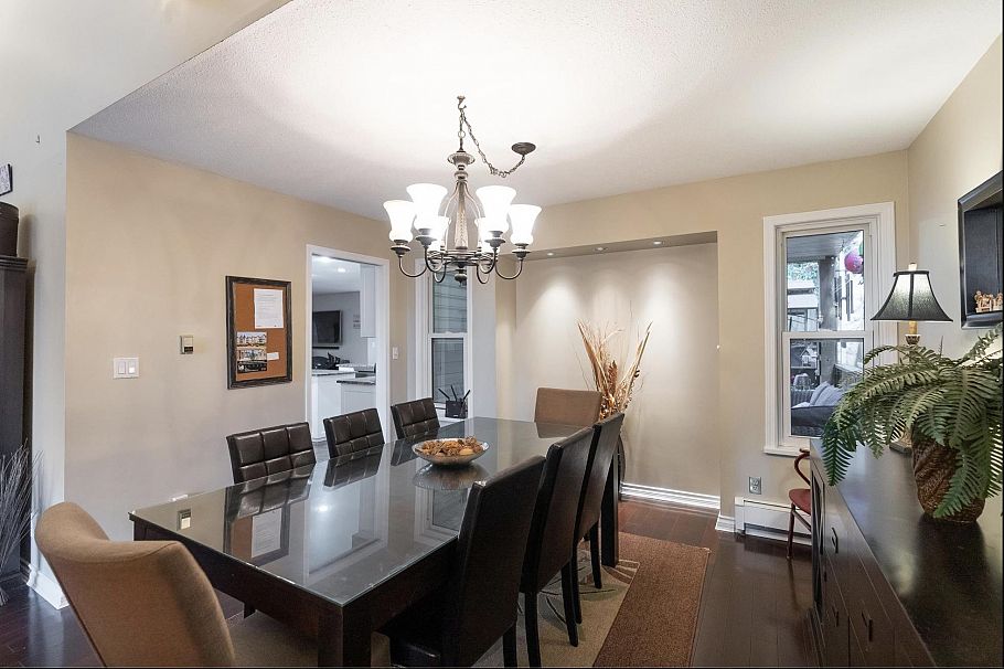318 Roche Point Drive North Vancouver, BC - 21