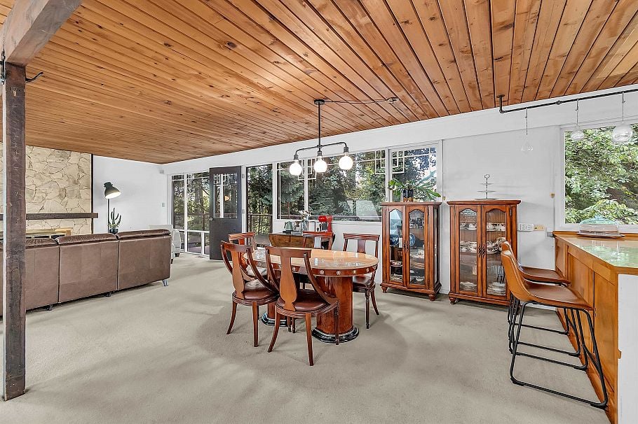 977 Belvedere Drive North Vancouver, BC - 16