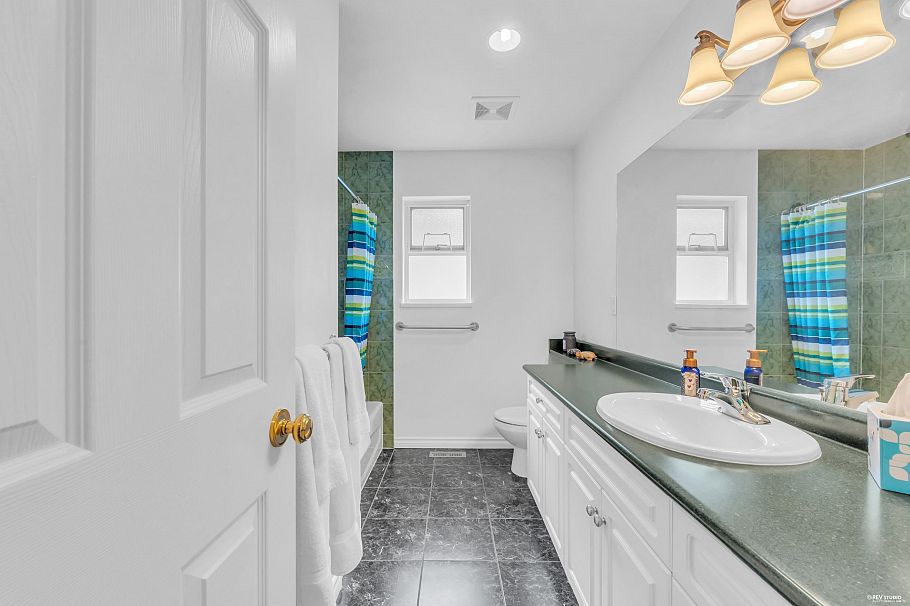 4317 Cliffmont Road North Vancouver, BC - 14