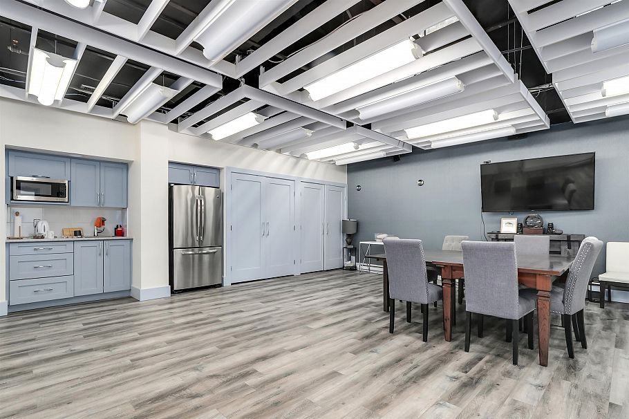 1401 1500 Howe Street Vancouver, BC - 22