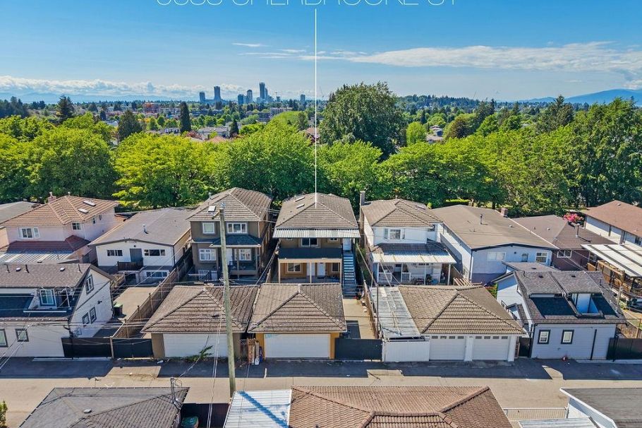 5388 Sherbrooke Street Vancouver, BC - 38