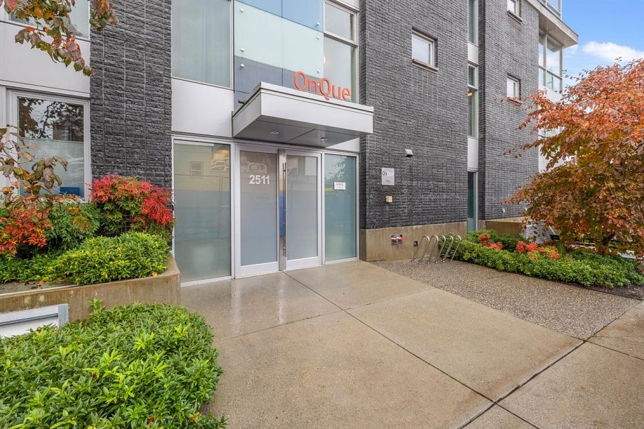 101 2511 Quebec Street Vancouver, BC - 1