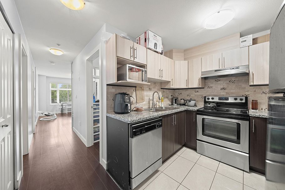303 2745 E Hastings Street Vancouver, BC - 15