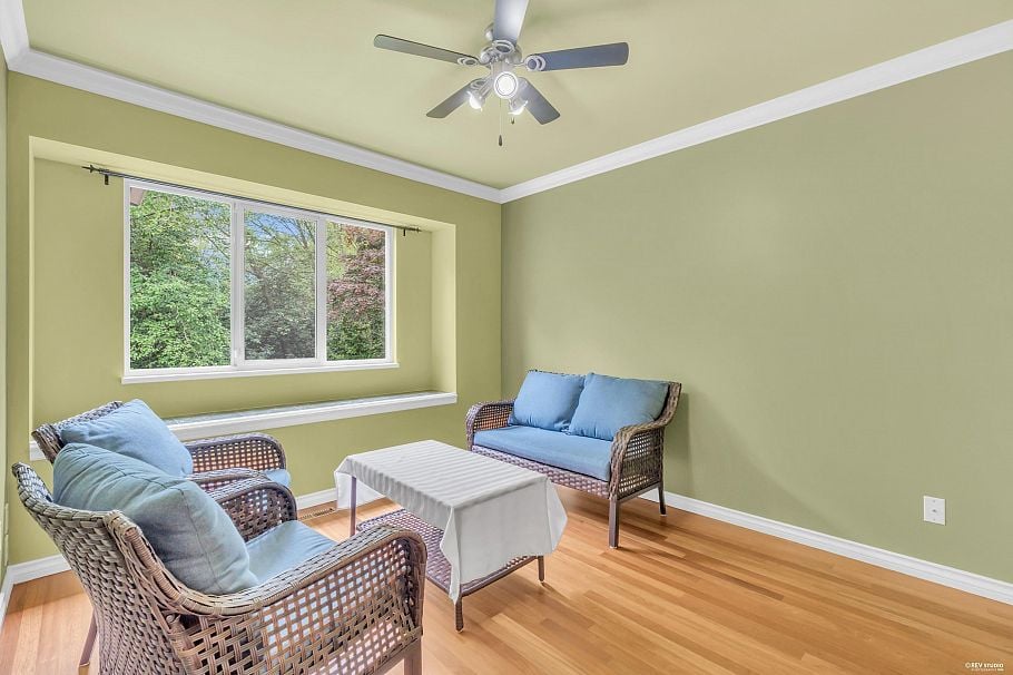 4317 Cliffmont Road North Vancouver, BC - 19