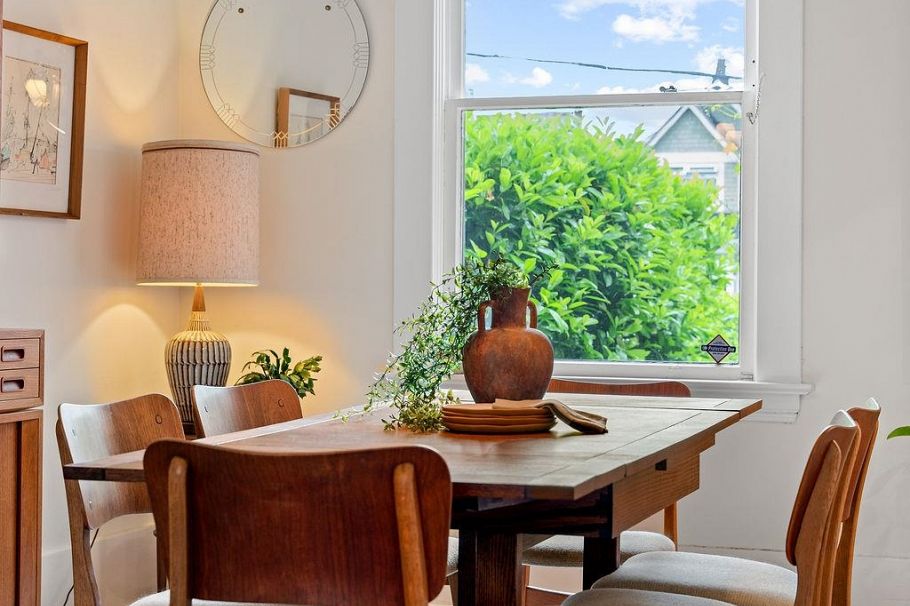 1153 E 13th Avenue Vancouver, BC - 15