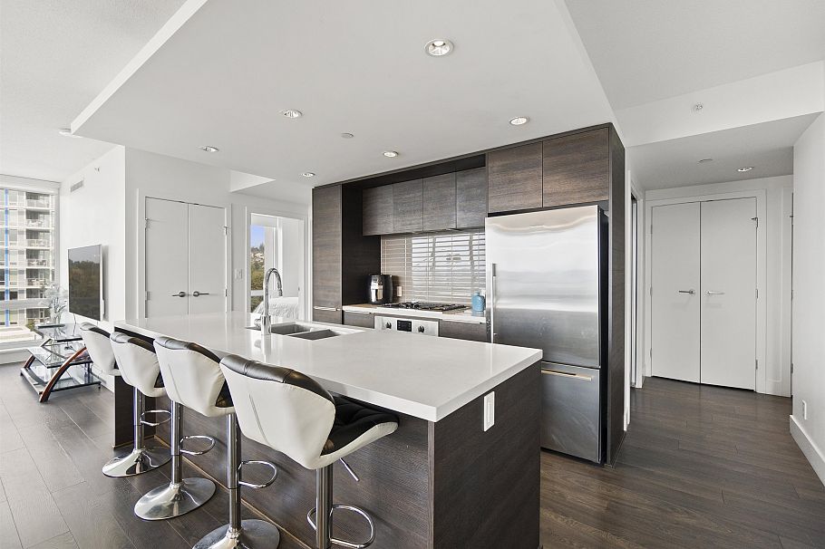 1107 1550 Fern Street North Vancouver, BC - 15