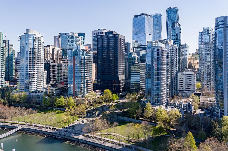 2901 1151 W Georgia Street Vancouver, BC - 25