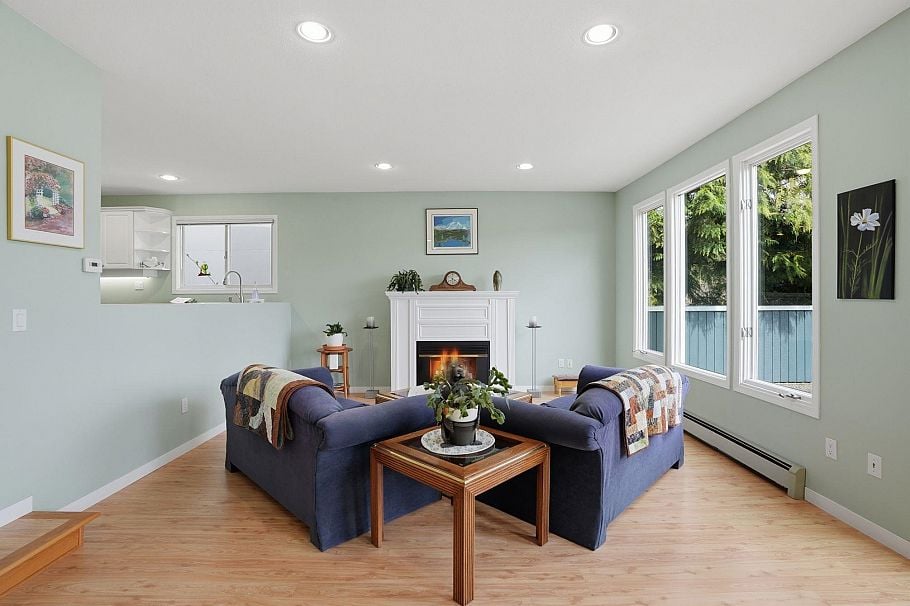 2341 Caledonia Avenue North Vancouver, BC - 17