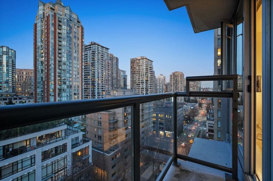 1103 1010 Richards Street Vancouver, BC - 12