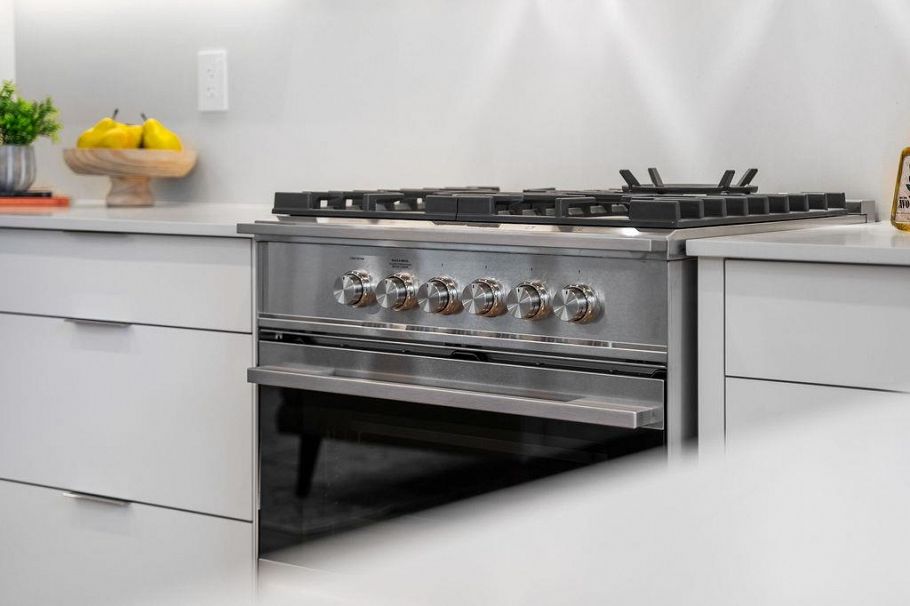 1135 W 33rd Avenue Vancouver, BC - 5