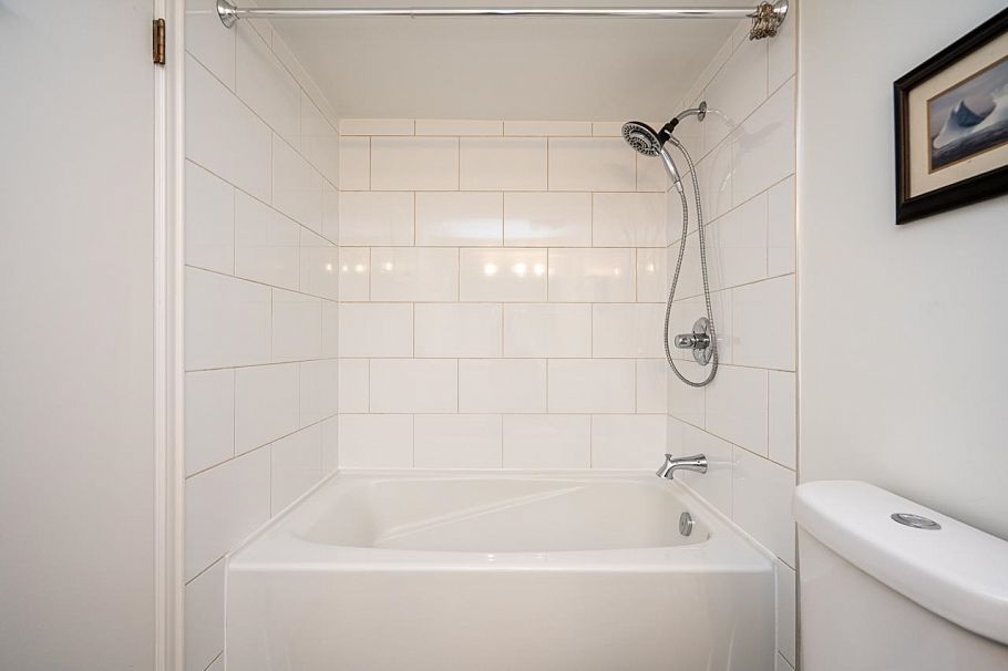 309 2101 Mcmullen Avenue Vancouver, BC - 21