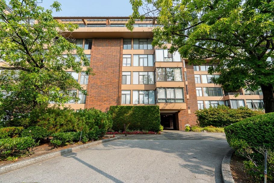 309 2101 Mcmullen Avenue Vancouver, BC - 2