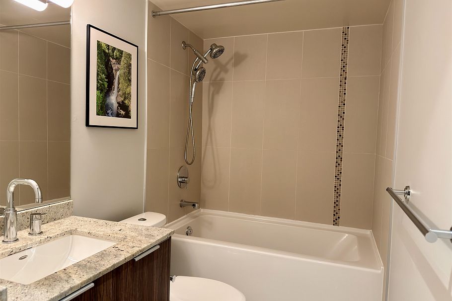 407 1088 Richards Street Vancouver, BC - 10