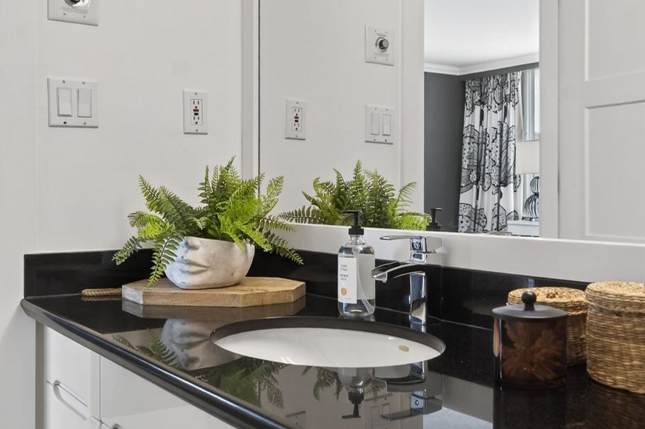 608 560 Cardero Street Vancouver, BC - 22