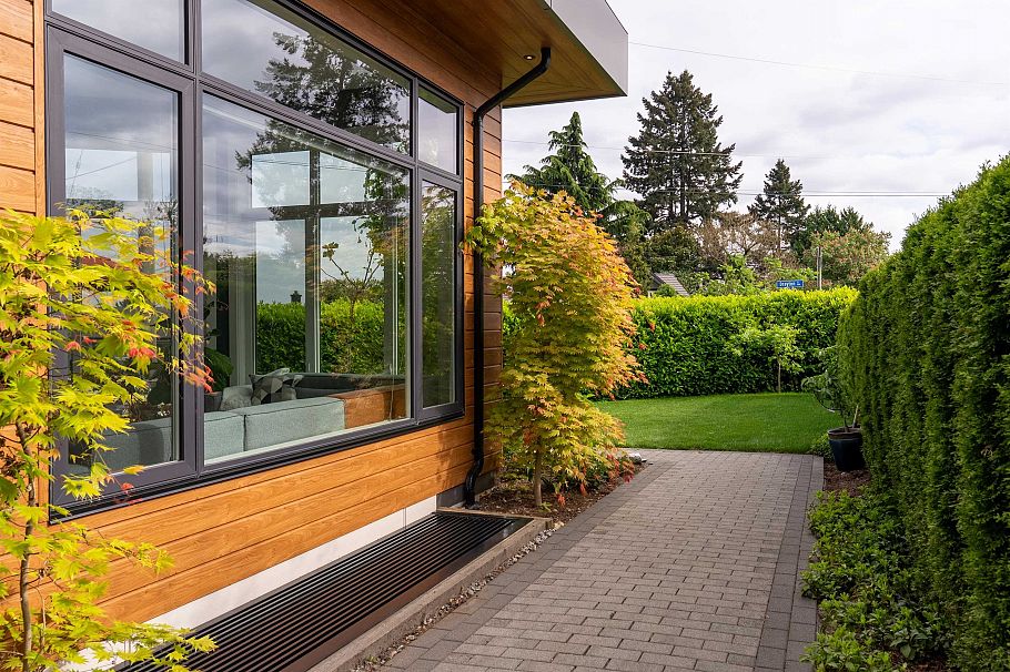 900 Hendry Avenue North Vancouver, BC - 31