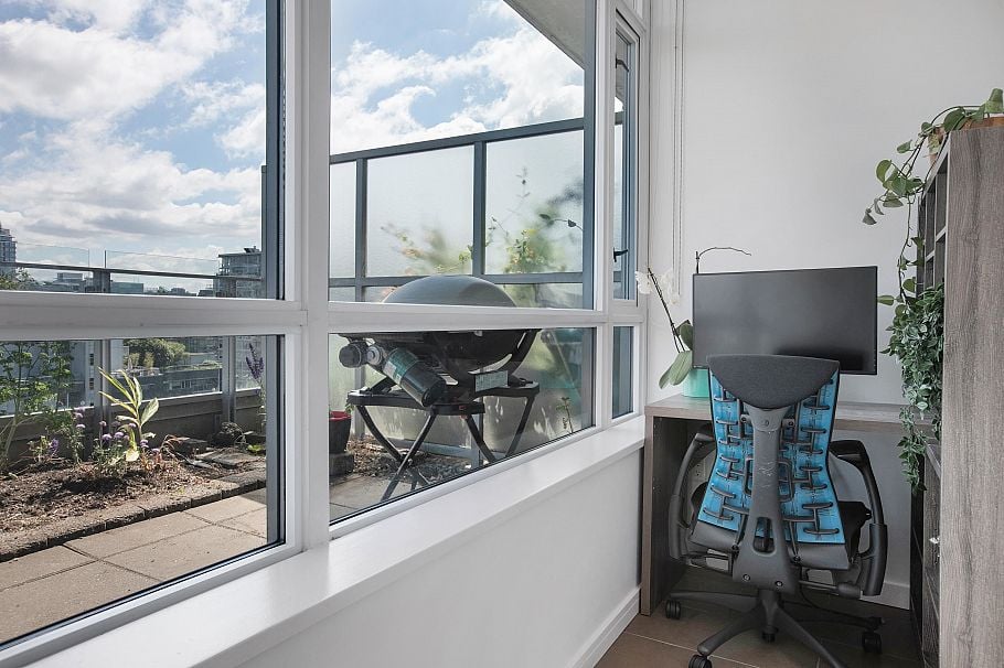 901 1616 Columbia Street Vancouver, BC - 14