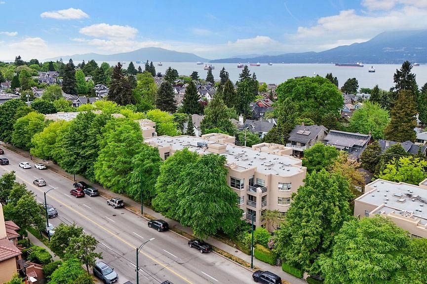 104 3023 W 4th Street Vancouver, BC - 37