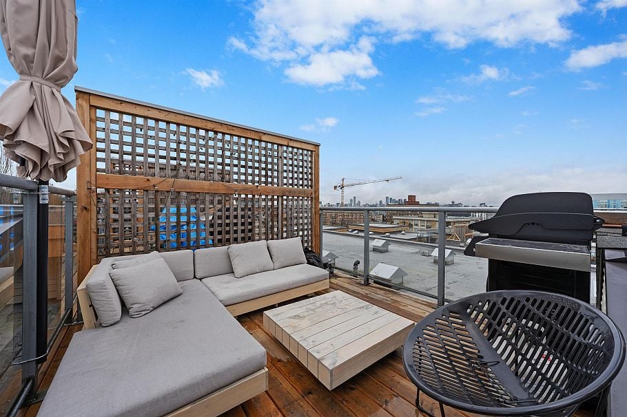 303 2688 Watson Street Vancouver, BC - 1