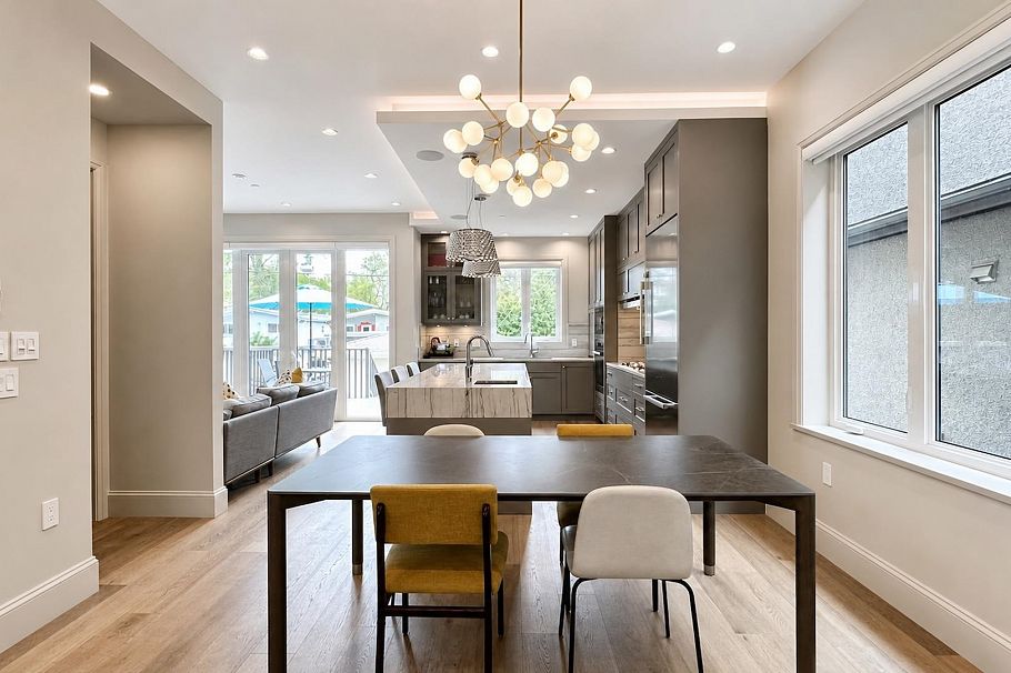 4618 W 8th Avenue Vancouver, BC - 9