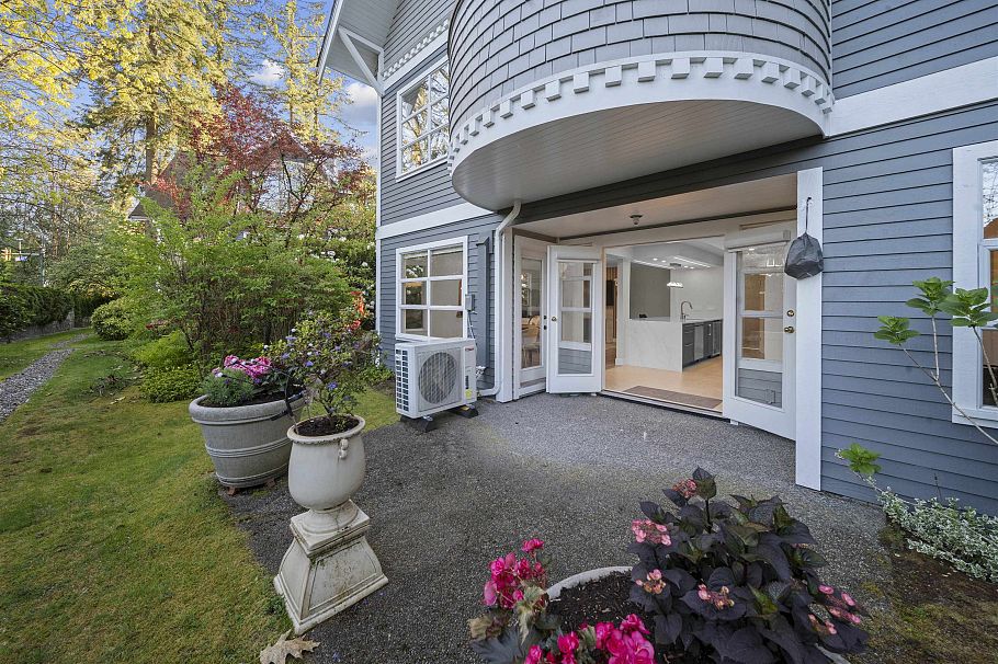 103 3399 Capilano Crescent North Vancouver, BC - 37