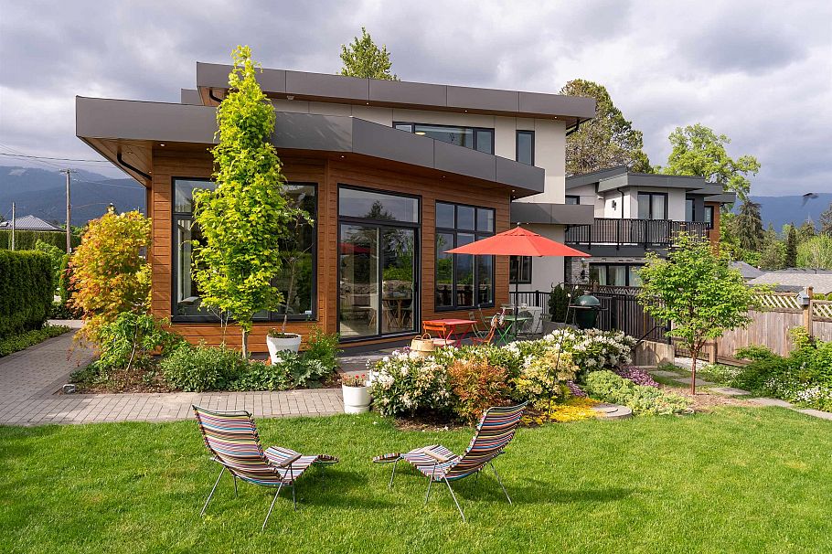 900 Hendry Avenue North Vancouver, BC - 30