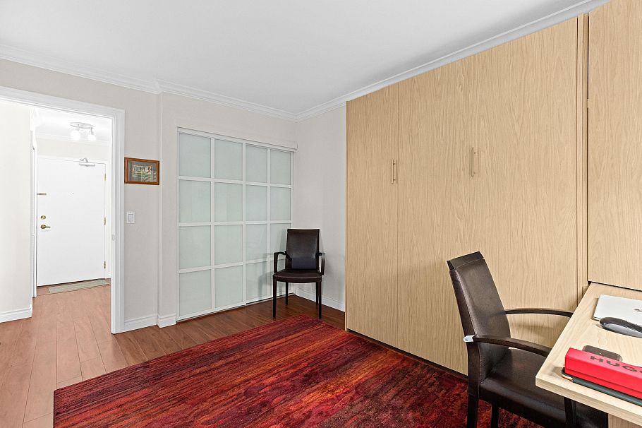 105 1125 Gilford Street Vancouver, BC - 21