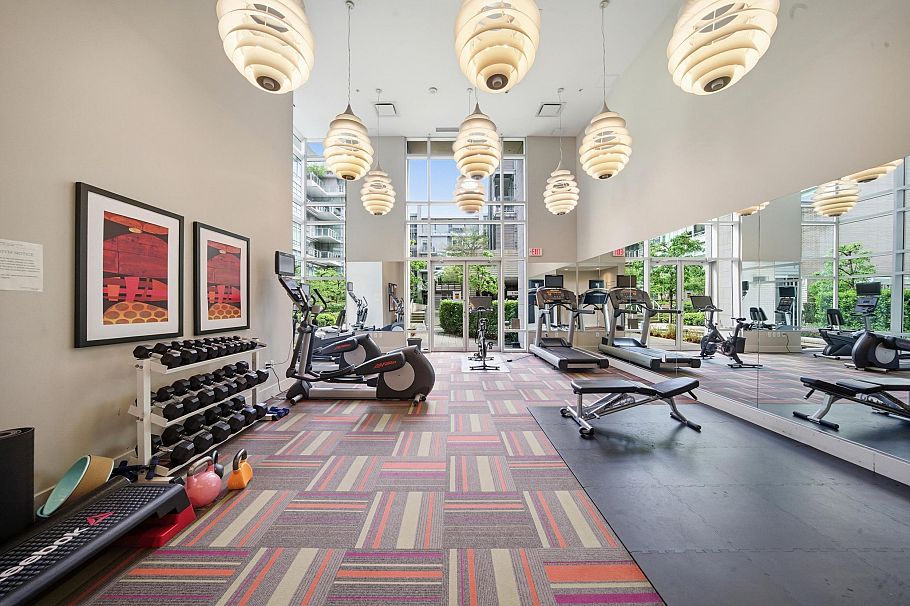 180 Athletes Way Vancouver, BC - 37