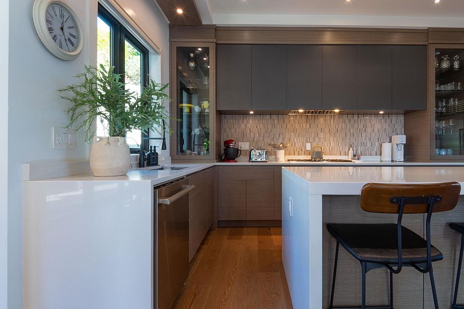 908 Beaconsfield Road North Vancouver, BC - 9