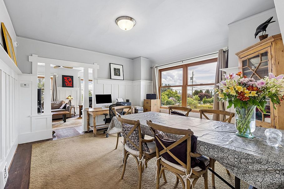 534 E 7th Street North Vancouver, BC - 8