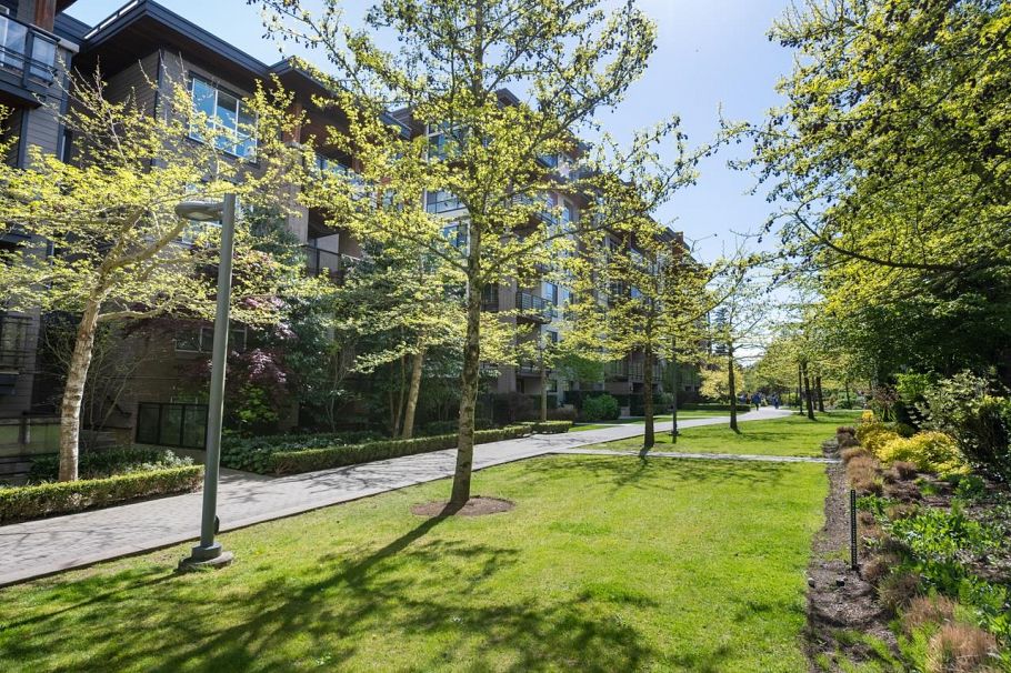 105 3479 Wesbrook Mall Vancouver, BC - 24