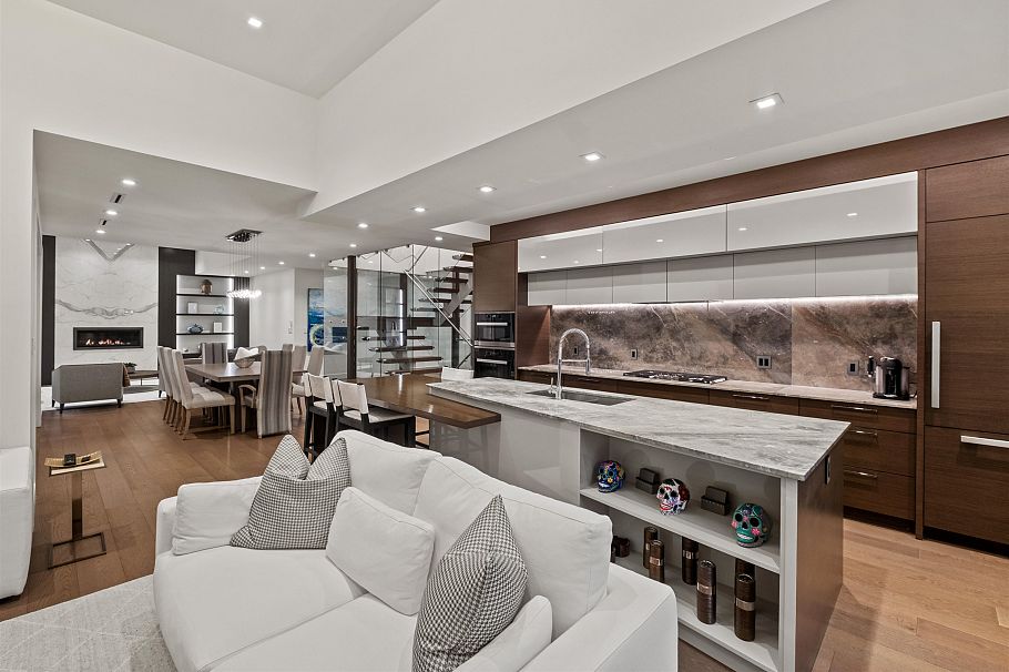 920 Melbourne Avenue North Vancouver, BC - 6