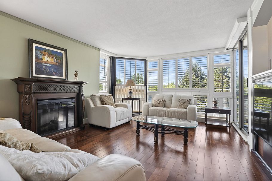 501 1327 E Keith Road North Vancouver, BC - 18