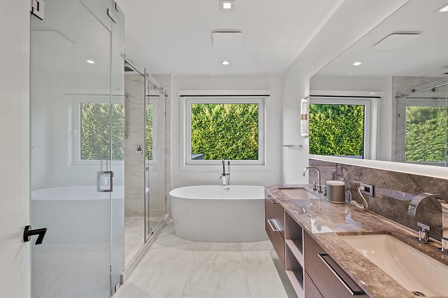 920 Melbourne Avenue North Vancouver, BC - 20