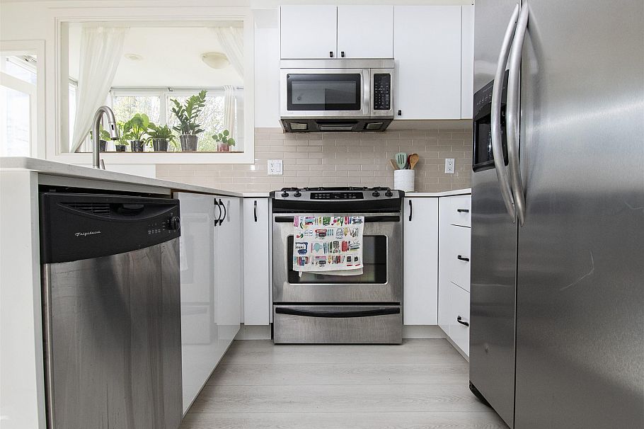 204 2483 Spruce Street Vancouver, BC - 6