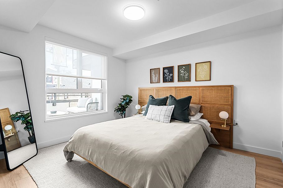 204 2419 Grant Street Vancouver, BC - 18