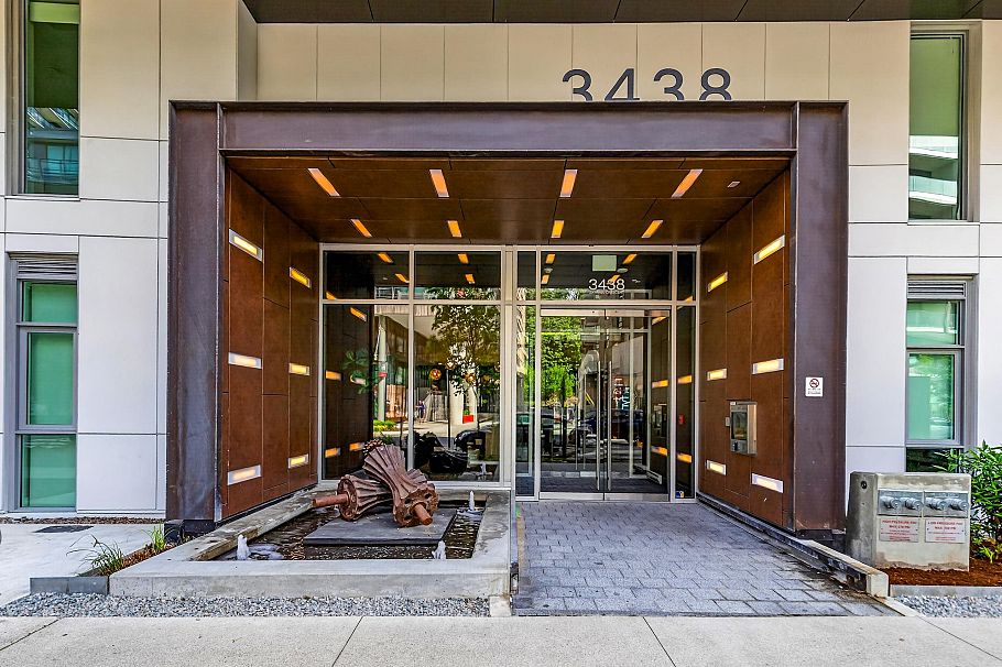 2505 3438 Sawmill Crescent Vancouver, BC - 2