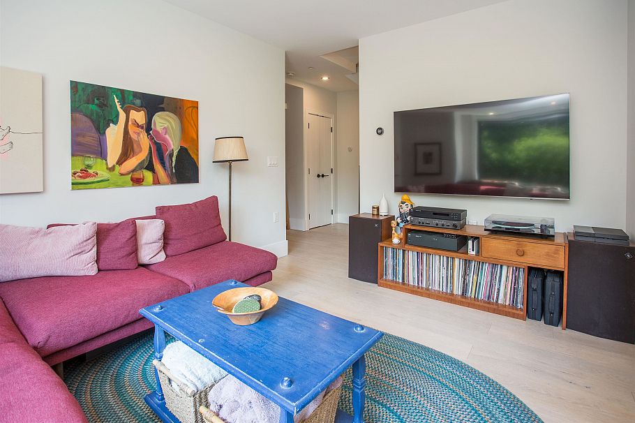 2 1152 Comox Street Vancouver, BC - 8