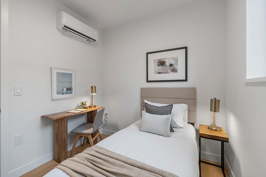 4 4963 Chester Street Vancouver, BC - 18