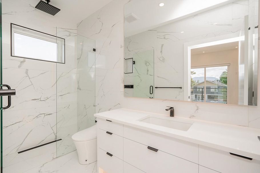 2621 Mcbain Avenue Vancouver, BC - 30