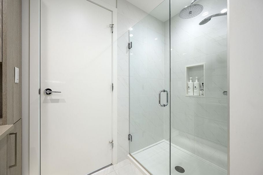108 733 E 3rd Street North Vancouver, BC - 22