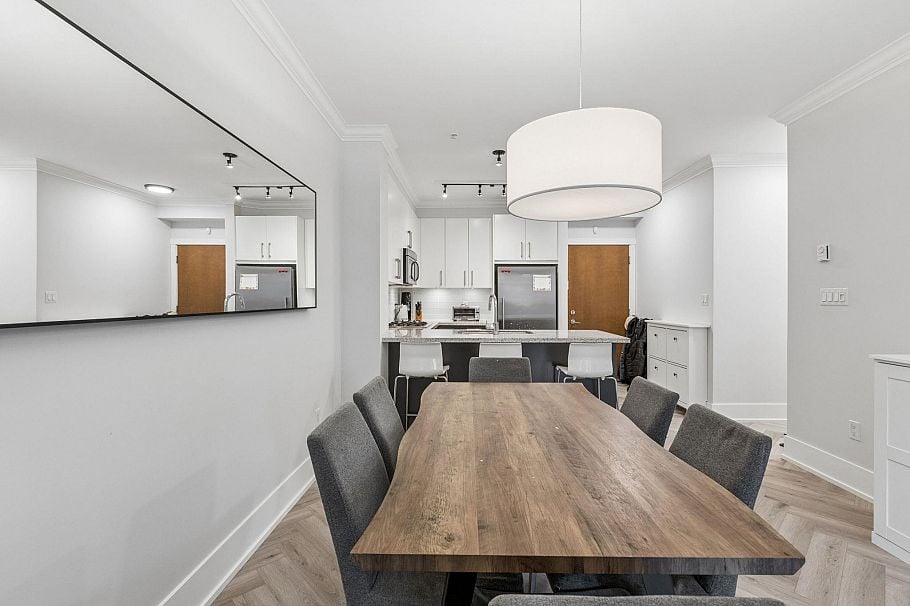 107 159 W 22nd Street North Vancouver, BC - 11