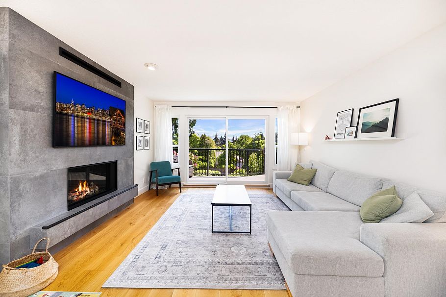 3985 Frames Place North Vancouver, BC - 8