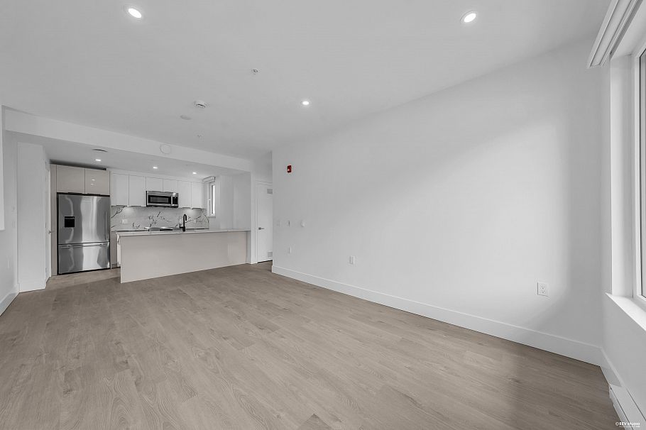 309 2250 E 1st Avenue Vancouver, BC - 11
