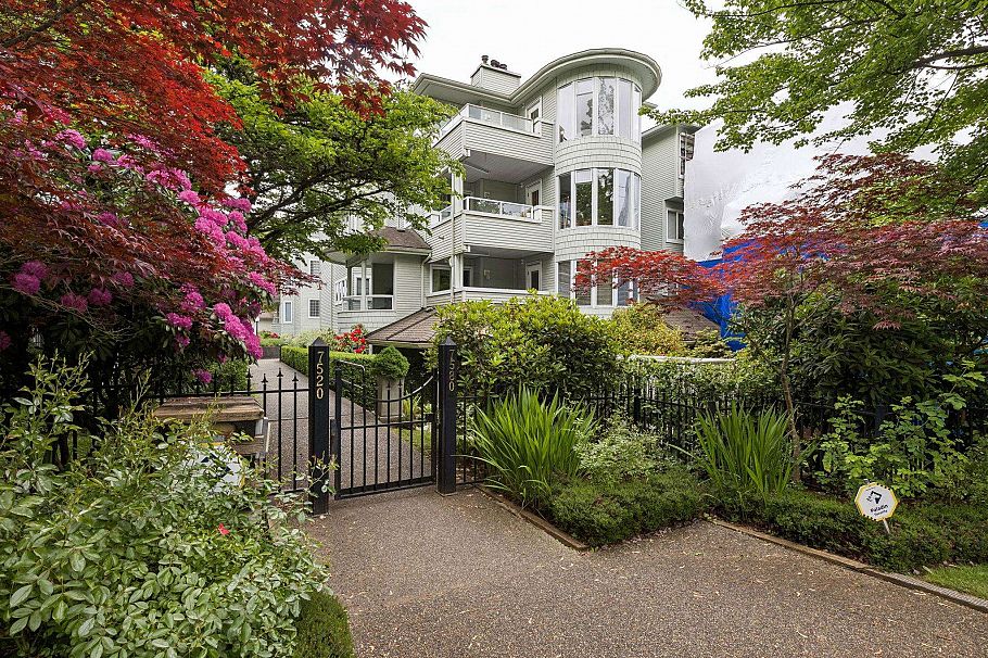 103 7580 Columbia Street Vancouver, BC - 20