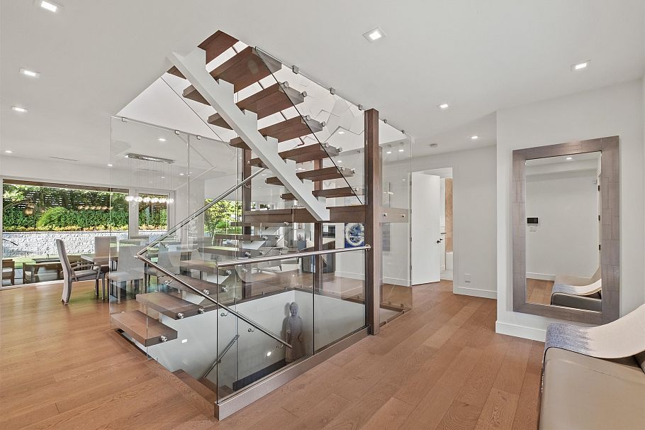 920 Melbourne Avenue North Vancouver, BC - 18