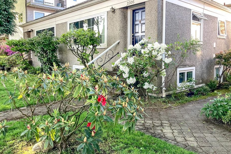 2305 W 3rd Avenue Vancouver, BC - 37