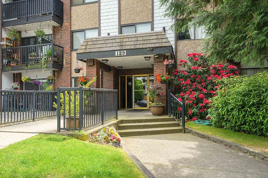 105 123 E 19th Street North Vancouver, BC - 18