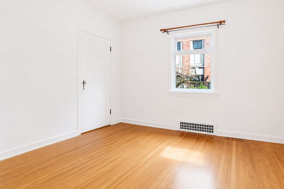 2305 W 3rd Avenue Vancouver, BC - 15